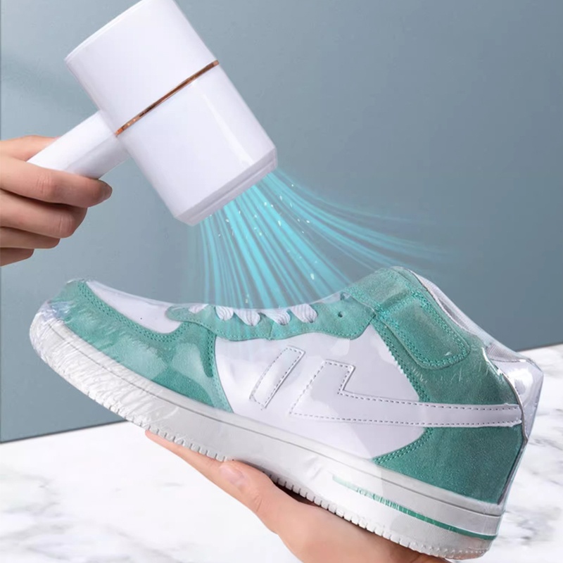 Zeal X uvádí na trh recyklovatelnou smršťovací fólii z PVC na zakázku pro transformaci udržitelných obalů